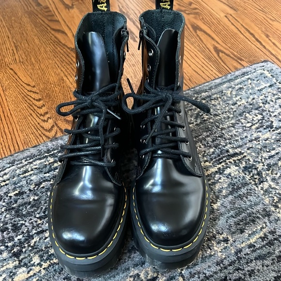 JADON BOOT SMOOTH LEATHER PLATFORMS Dr.martens shoes - Picture 1 of 10
